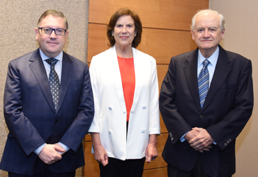 Universidad y Fundación Patricio Aylwin presentaron libro con discursos inéditos - Foto 2