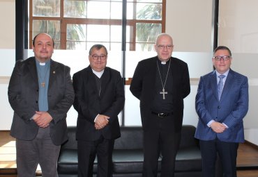 Nuncio Apostólico Alberto Ortega Martín visitó la PUCV - Foto 1