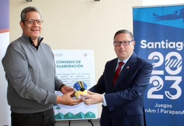 PUCV suscribe convenio con Corporación Santiago 2023