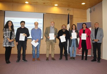 Representantes de proyectos suscriben compromiso con Fondos Concursables DGVM 2023 - Foto 3