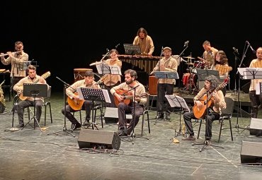 Más de 60 músicos en vivo celebraron la trayectoria del profesor Félix Cárdenas - Foto 2