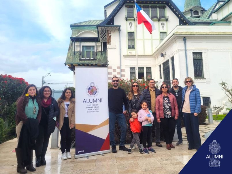 Red Alumni PUCV inicia visitas culturales