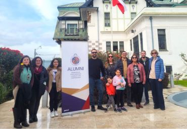 Red Alumni PUCV inicia visitas culturales