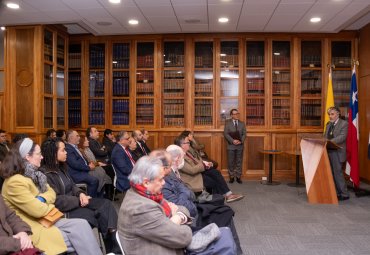 Profesora Claudia Poblete es la nueva integrante de la Academia Chilena de la Lengua - Foto 3