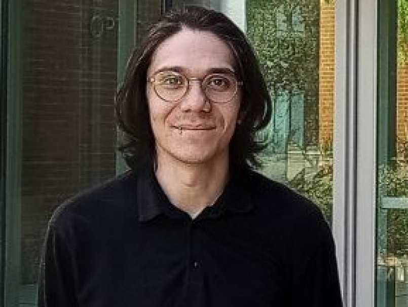 Candidato a Doctor PUCV publica artículo en prestigiosa revista Optics Express