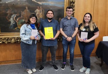 PUCV concluye Diplomado en Alfabetización Académica con ponencia sobre escritura y enseñanza