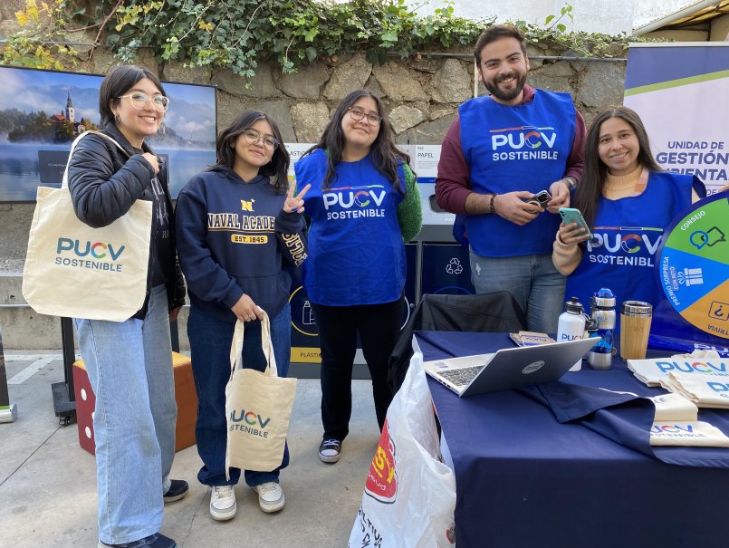 Una tonelada de residuos eléctricos y electrónicos recolectó la Semana de Reciclaje PUCV