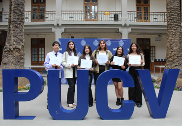 Más de 500 estudiantes aprobaron Programa Propedéutico PUCV