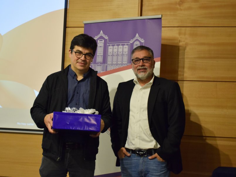 Con conferencia sobre mecanismo que protege sistema vascular se inauguró Año Académico de Física
