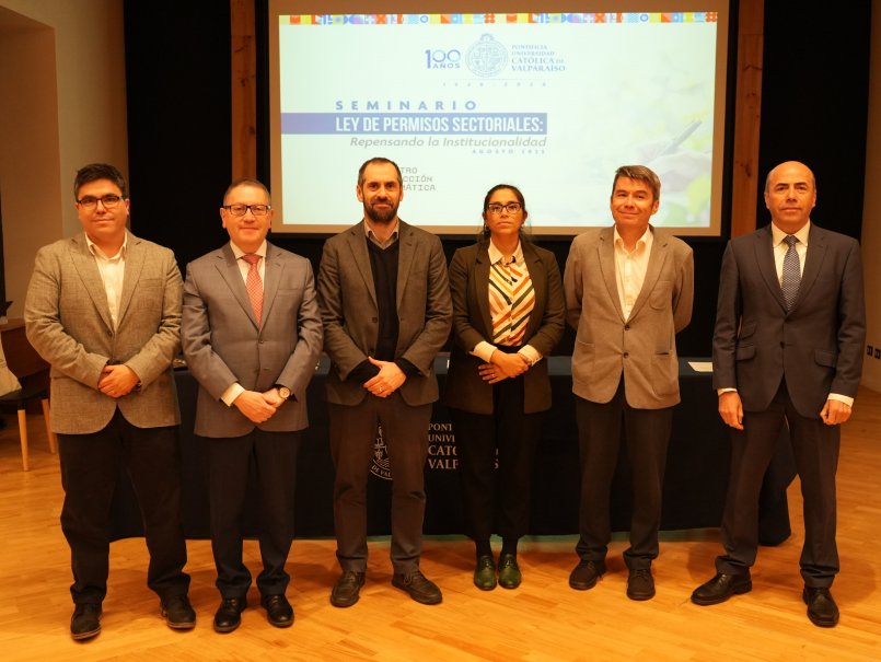 Expertos analizan en la PUCV los alcances del proyecto de Ley de Permisos Sectoriales