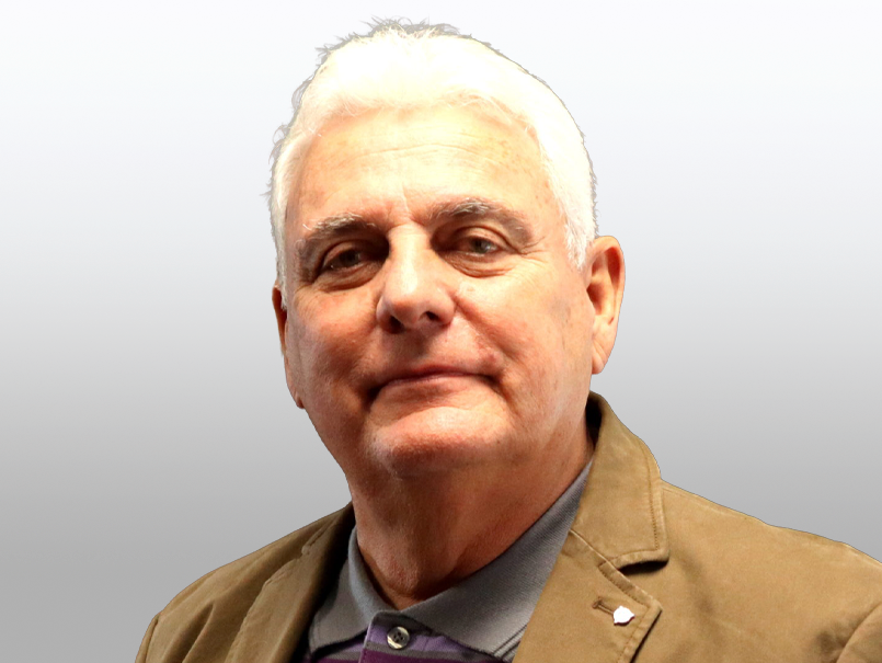 José Luis Valin renueva su gestión como director de la Escuela de Ingeniería Mecánica