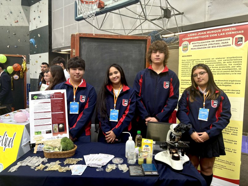 PUCV finaliza tercera versión de programa escolar Ingenio Bioactivo