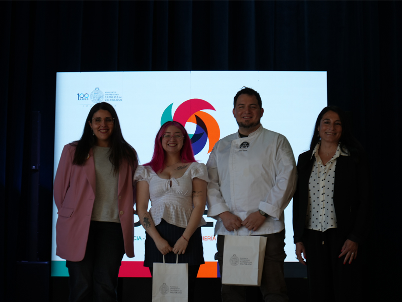 Science for all: The PUCV gathers young people and communicators in Multiplica STEM