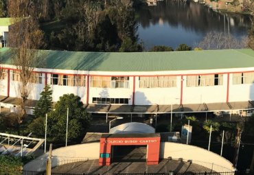 Ceremonia para estudiantes egresados de Colegio Rubén Castro