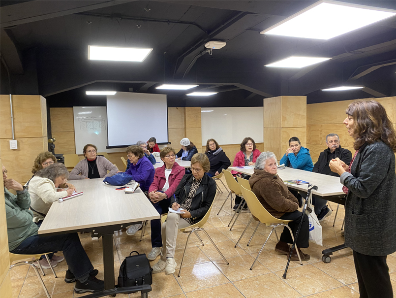 Centro Comunitario PUCV Social se posiciona como espacio de encuentro y apoyo al entorno