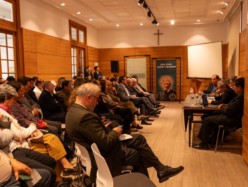 PUCV reflexionó sobre los aportes de San John Henry Newman a las universidades