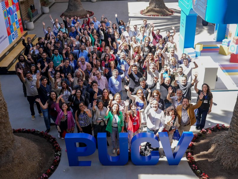 Universidad presentó decálogo para el uso ético de la Inteligencia Artificial en docencia