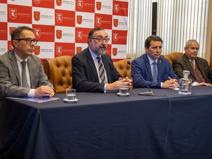 Sociedad Chilena de Historia del Derecho y Derecho Romano conmemoró sus 50 años