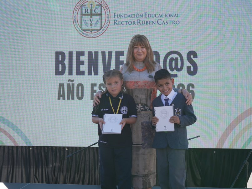 Colegio Rubén Castro inicia una nueva etapa histórica al convertirse en un establecimiento mixto tras más de siete décadas