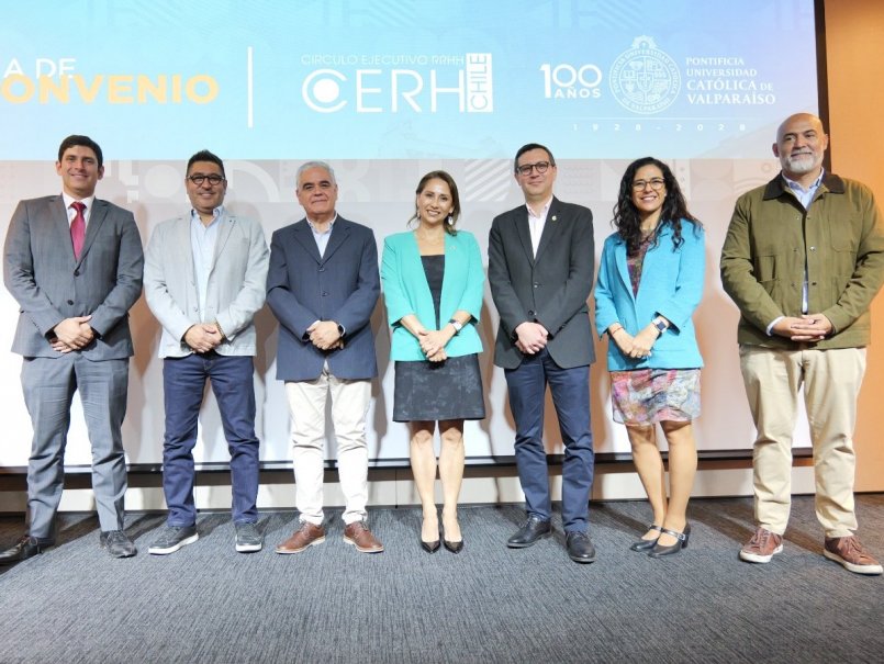 Universidad y Círculo de Ejecutivos de Recursos Humanos sellan alianza para fortalecer la empleabilidad estudiantil