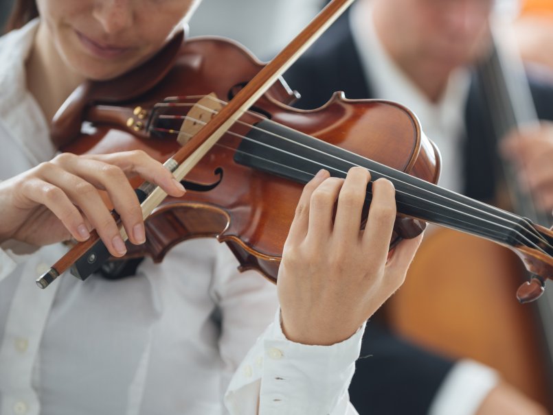Universidad comienza postulaciones a Beca Centenario PUCV “Fernando Rosas” para jóvenes músicos FOJI