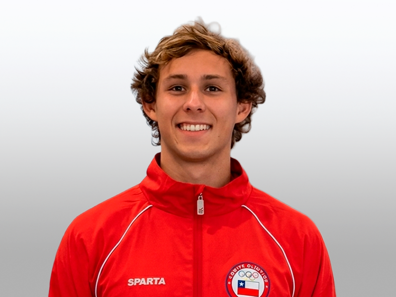 Estudiante Benito Rosas: la disciplina del remo aplicada a la Ingeniería Mecánica