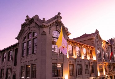 PUCV lidera en Lingüística y consolida su prestigio en Humanidades en ranking QS 2026