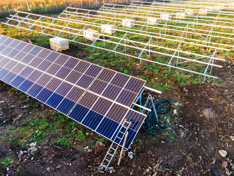 Innovación en el campo: Proyecto busca optimizar la energía solar para revolucionar la agricultura chilena