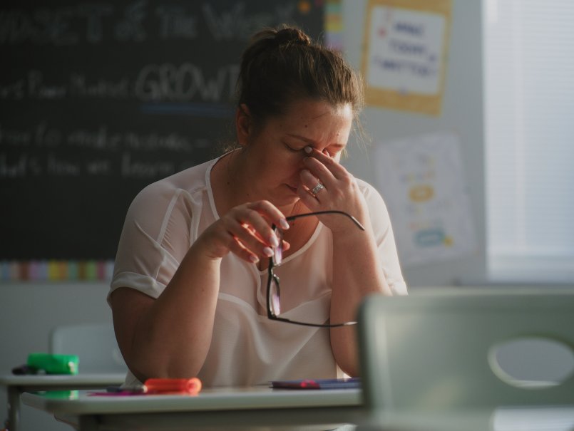 Proyecto analiza causas de la deserción en profesores noveles