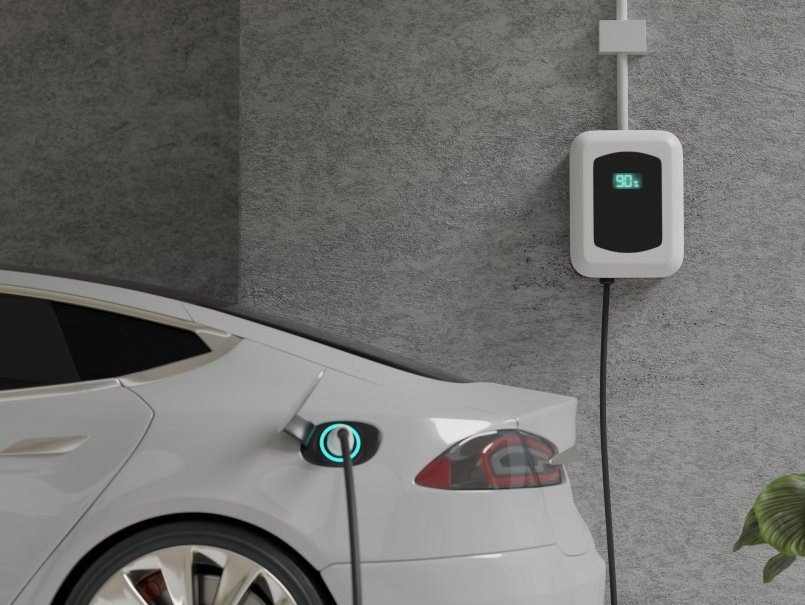 Estudiante proyecta cómo Chile adoptará los autos eléctricos hacia 2050