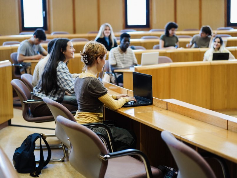 Universidad lidera proyecto para estandarizar evaluación por competencias en ingeniería a nivel nacional