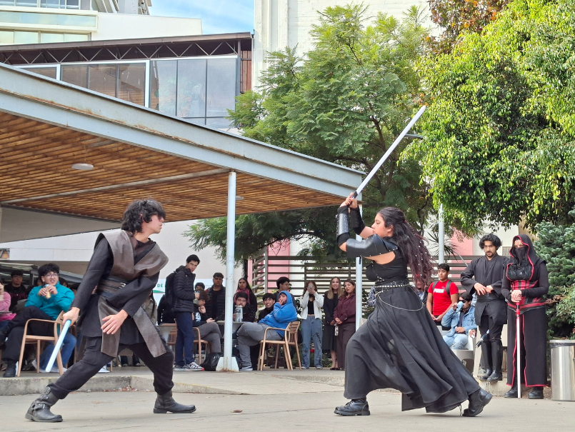 Presentación Jedi marca jornada cultural con amplia participación estudiantil