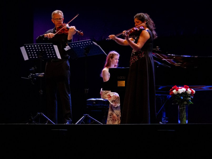 GALERÍA: Universidad ofreció concierto del Trío Polskie