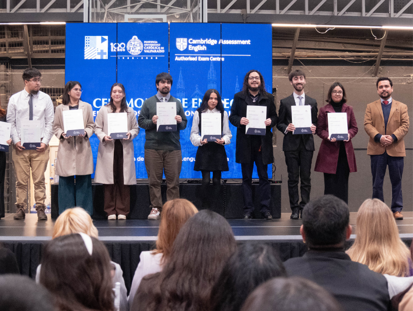GALERÍA: Estudiantes reciben certificación de inglés otorgada por la Universidad de Cambridge