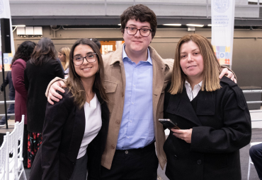 GALERÍA: Estudiantes celebran certificación internacional de inglés entregada por Cambridge University