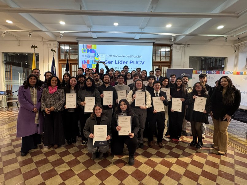 Programa Ser Líder PUCV culmina 2° versión con la certificación de 40 estudiantes