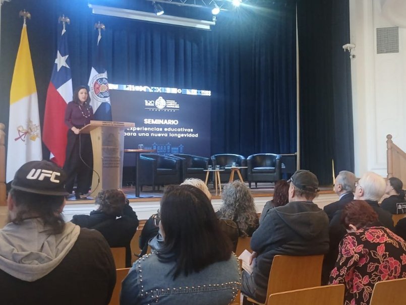 Programa Acción Senior promueve el derecho a aprender a lo largo de toda la vida