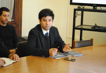 Con conferencia sobre Heraclio comenzó a funcionar Grupo de Estudios en el Instituto de Historia