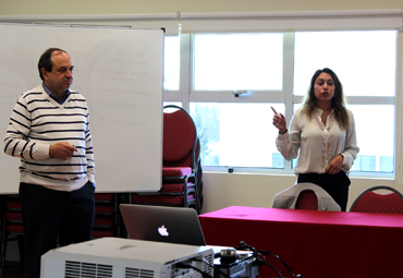 Dr. Rolando Chamy realizó seminario-taller sobre ciencia e innovación para estudiantes de Doctorado PUCV