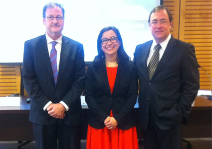 Profesores Claudio Barroilhet y Lorena Carvajal participaron en las VIII Jornadas Nacionales de Derecho de Seguros