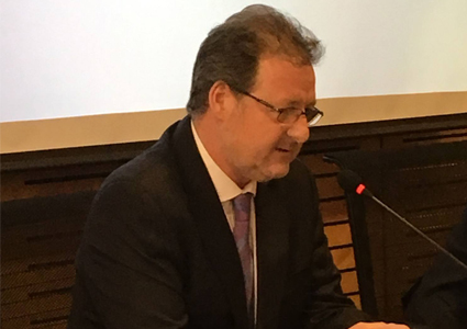 Profesores Claudio Barroilhet y Lorena Carvajal participaron en las VIII Jornadas Nacionales de Derecho de Seguros