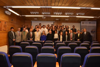 Conmemoramos nuestros primeros 100 graduados de Magíster