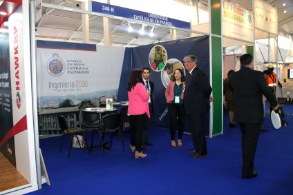 Facultad de Ingeniería PUCV participó en la décima Expo Naval