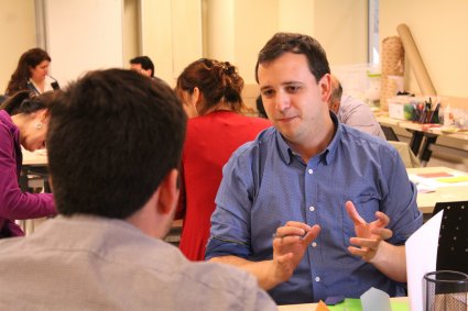 Taller de Design Thinking contó con la participación de 15 profesionales de distintas Unidades académicas de la PUCV