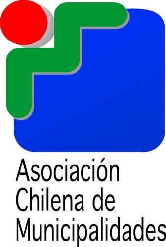 Manuel Sepúlveda, egresado de Derecho Pontificia Universidad Católica de Valparaíso fue premiado en el concurso de tesis organizado por la Asociación Chilena de Municipalidades (ACHM)