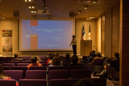 Seminario de cierre del proyecto “Desarrollo de un nuevo producto, en base a feromonas, para el control de P. auraria”