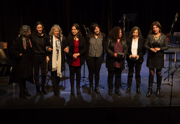 Académica del IMUS recibió inédito Premio Añañuca