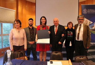 Profesora Irene Renau ingresó a la Academia Chilena de la Lengua