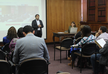 Estudiantes extranjeros de postgrado PUCV tuvieron jornada de orientación
