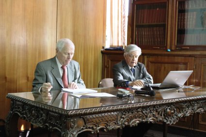 Director Ejecutivo del CEA PUCV ofreció conferencia sobre desafíos de Asia Pacífico en la Casa Central